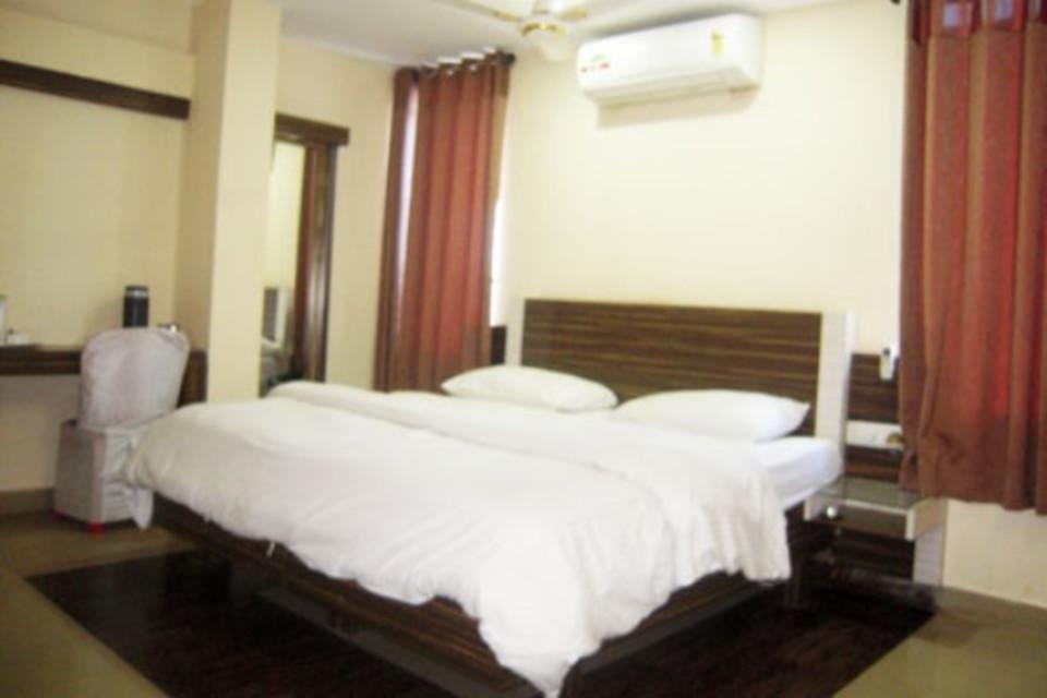 Hotel Swayam Jabalpur Cameră foto